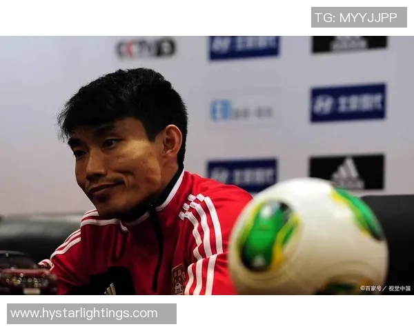 郑智指挥下的中国足球新篇章展望与挑战分析 郑智指挥下的中国足球新篇章展望与挑战分析