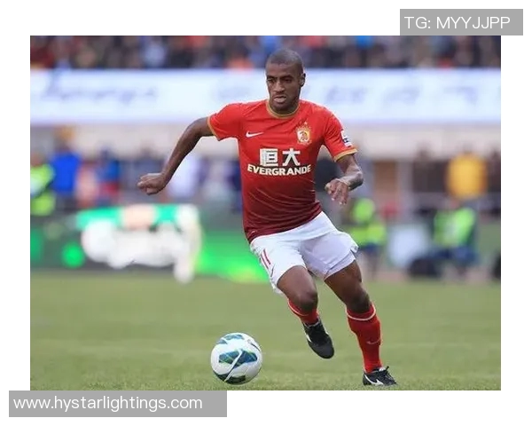 拜仁慕尼黑宣布解雇范加尔,主帅下课引发球迷热议 拜仁慕尼黑宣布解雇范加尔,主帅下课引发球迷热议