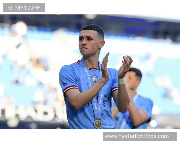 福登在英超赛场大放异彩助力球队争冠展现年轻球员的无限潜力