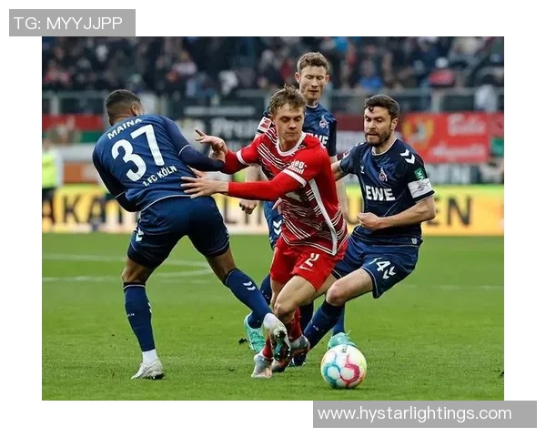 沙尔克挑战奥格斯堡,备战重要德甲战役 沙尔克挑战奥格斯堡,备战重要德甲战役